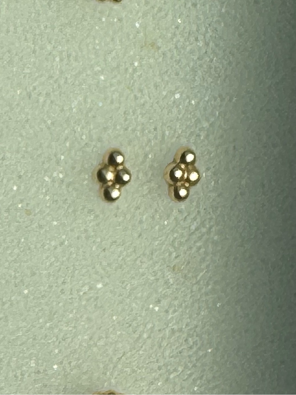 Buddha Jewelry Organics 4 bead cluster Ends (THREADLESS)